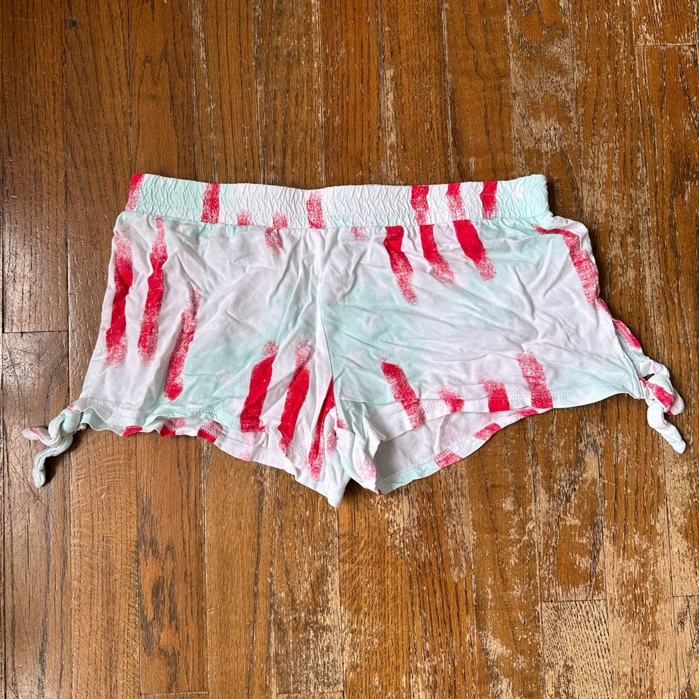 Cute pj red, white and blue shorts. Perfect for the 4th!! Size small